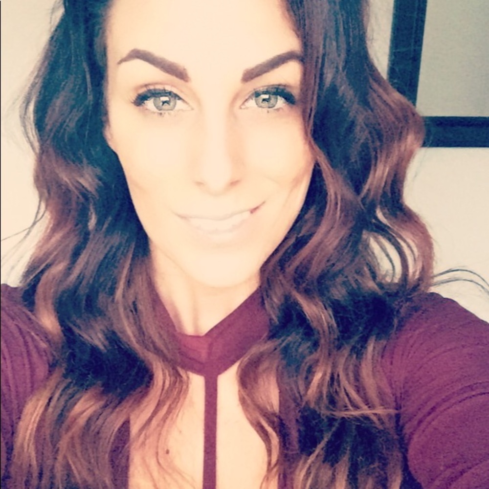 Meet your Posher, Natalie